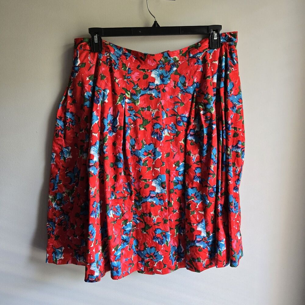 Talbots Woman Size 16W Red Floral Print Skirt Knee Length